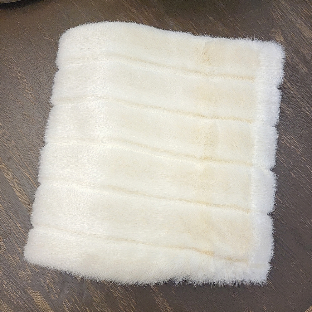 Ivory faux fur bridal wrap shawl